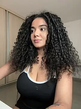 Curlyierr - DOGGY STYLE + SPREAD ASS IN THE SOFA