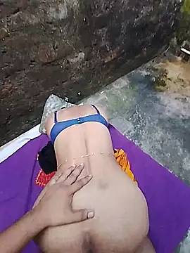 Bhabhi-Devar- - Cum in boobs