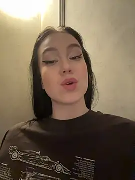 NaomiCumcam - spank ass in doggy