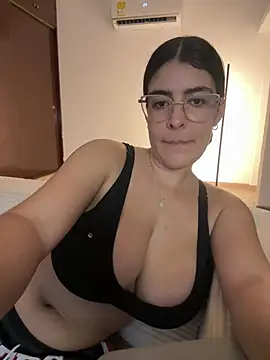 _Niah - RUB MY HAIRY PUSSY (zoom) 👀🔥