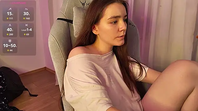 AniTailer - touch and shake my boobies