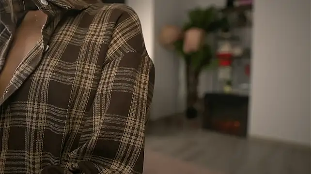SerenaNoir - Dildo play 🍦🔥🍆🍩