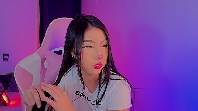 Sharonbone - 🍄Oil on my body