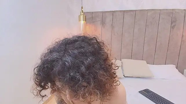 Candycoxx_606 - Finger masturbation (inside)