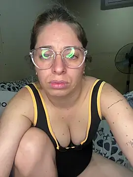 Soyanahii - Chupada de tetas