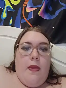 Sexycurvyemilyy - Cos im worth it