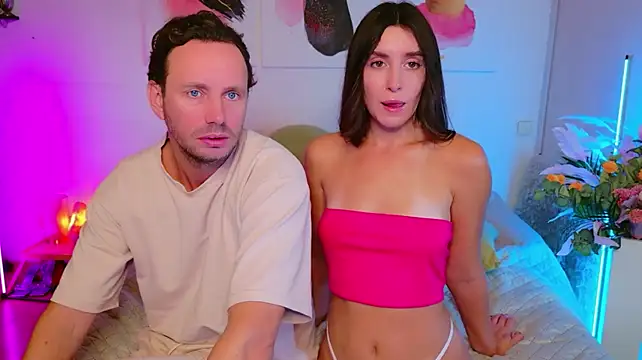 Ariana_Petite - HOT french kiss🔥