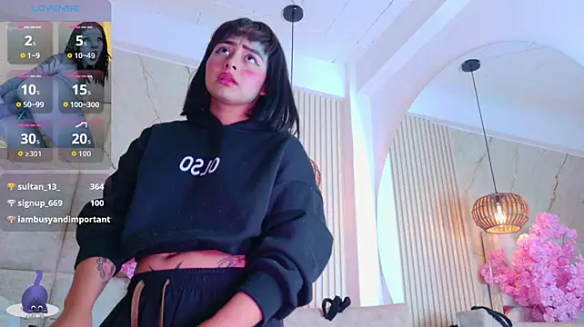 KimVelezz - boobs out