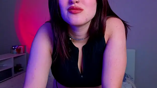 Cherrywinkk - stand up and tease