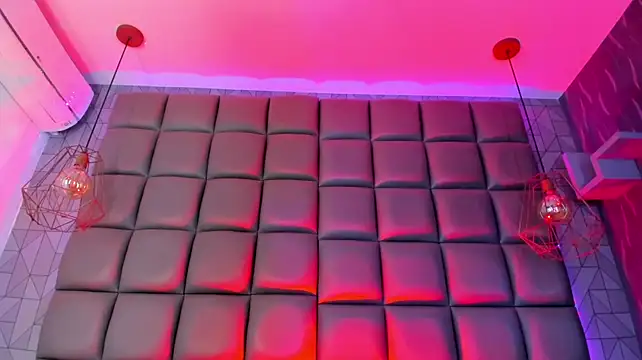 Kira_vance