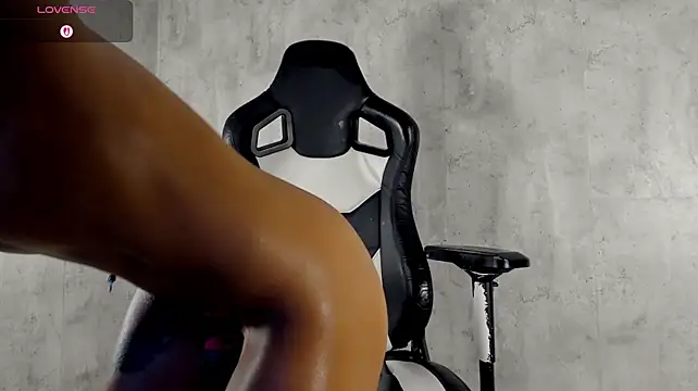 Hot_gril777 - nude oil bath + masturbation