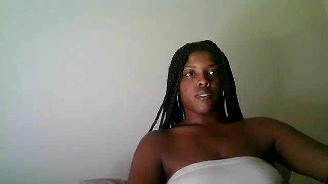 CaramelGoddessxoxo - Asked to see feet 25 tks