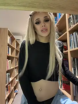AlyssaFoxx_ - Welcome Back Alyssaaa 💦