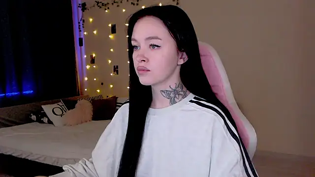 Naughty_Mable - 💜show my ass💜