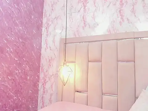 Little_Ariana26 - CLOSE UP PUSSY + ORGAMS 🌸💦