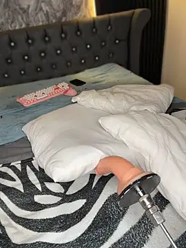 Nicky_gh - Show squirt explode my pussy