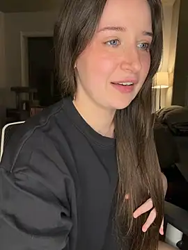 Nerdynina - Twerk in ur face no panties