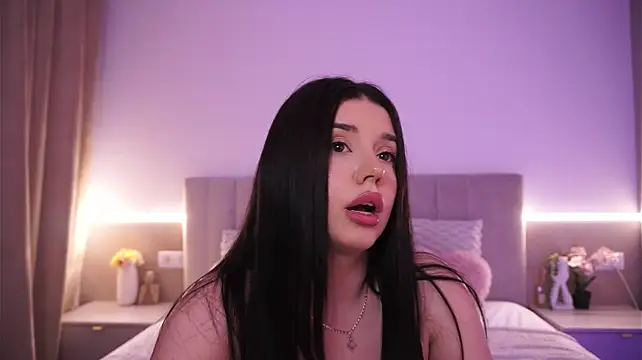 LaraAnnee - make my pussy wet and happy
