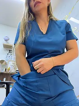Alicee16