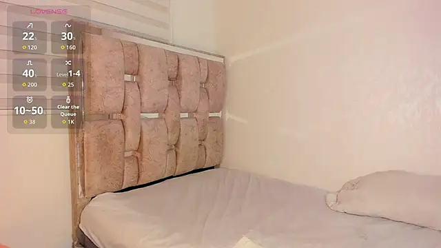Rouse__hallberg - Play with pussy