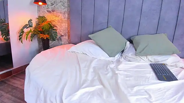 Lucifer_sinclair - Sexy dance naked🔥