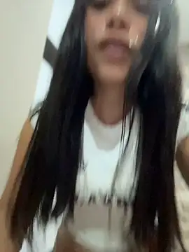 Sara-Castillo - BIG SQUIRT IN THE MEN'S BATHROOM 💦🍆