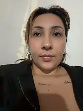 KittyObsession - Remover panty and bra 🤫🤫shiii