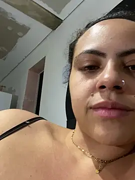 Chloe_Leaozinho - Squirt 💦 gosta na sua boquinha