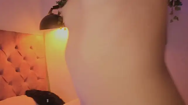 Daddysgirl1_ - one finger in ass deep