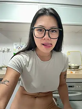 Ruanruan05 - Show pussy