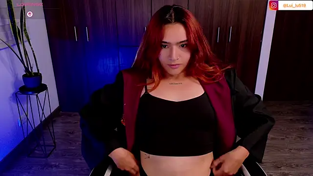 ImLui_lu - Spell on You showing my tits