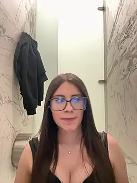 Nicolle_v - Fingers in pussy in toilet men