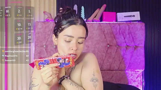 Mia_lopez_1 - open your pussy with your hands+zoom