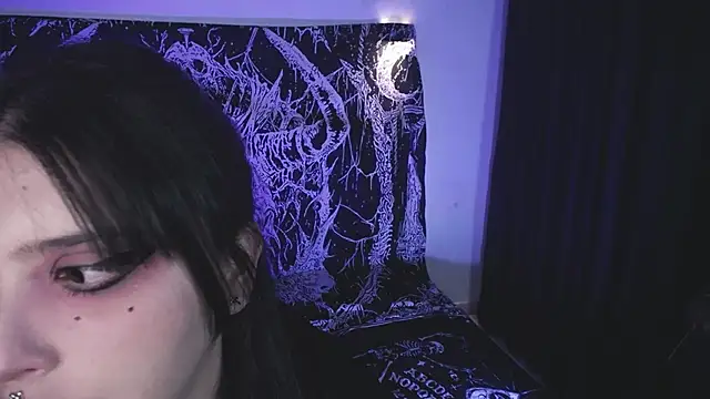Mikaskullcs - SLOPPYDEEP WITH TENTACLE