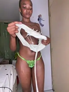 Dangerously_Sweet - quench ur thirsty with my squirt