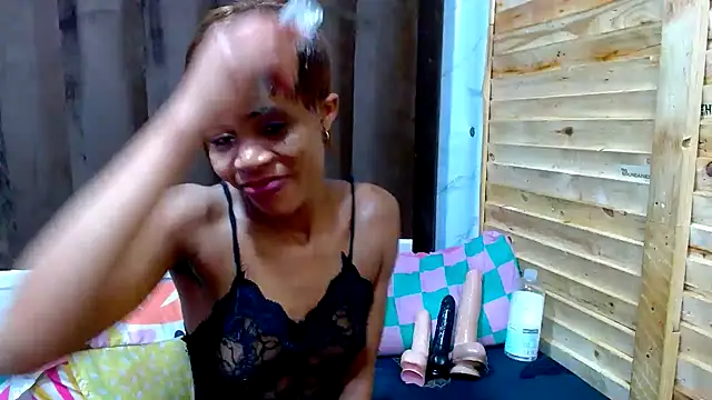 SexyChantyBabe25