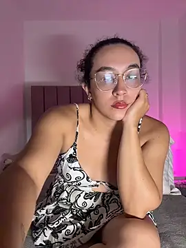 Alehia_cute - SHOW MY DELICIOUS PUSSY :devil: