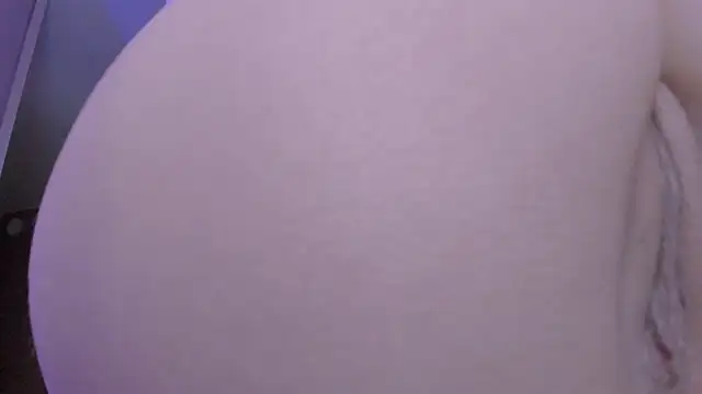 ValeriaRivera_ - OIL THAT ASS AND SLAP😈
