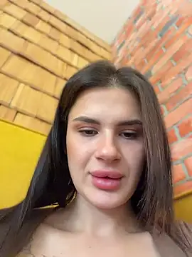 MiraReach - Take off panties in cafe 💋