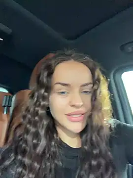 AngelinaTeller - Destroy pantyhose &show pussy