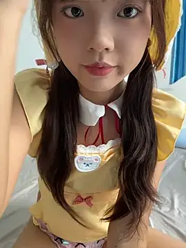 Youbaby-Love - 爸爸帮女儿揉胸
