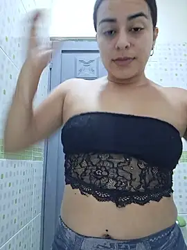 Maite_4 - masturbate in public