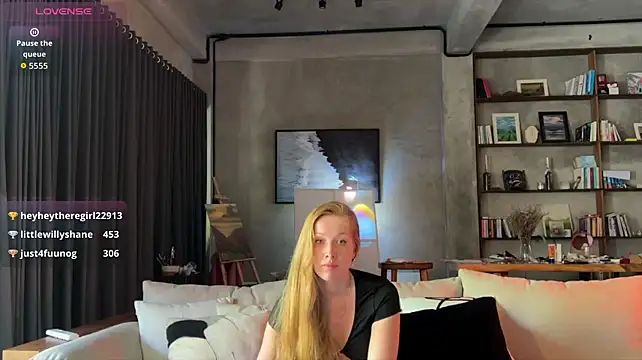 Battyredhair - Topless 10 min