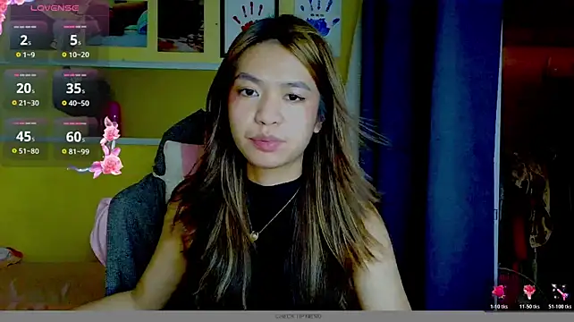 Luna_Moonfang - remove short and tease