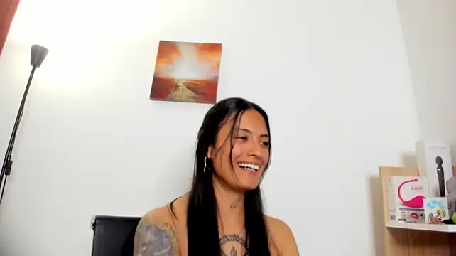 Nia__white - MULTY SQUIRT IN PANTYHOSE