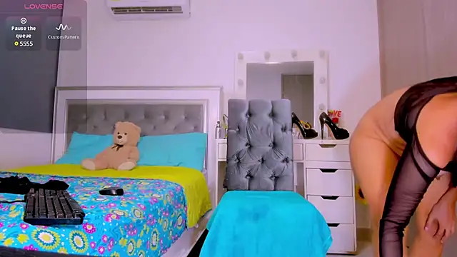 SharonDulce - BIG SQUIRTS