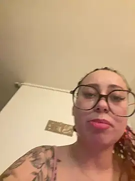 Queenlo_xxx - gagne 2 vidéos👅