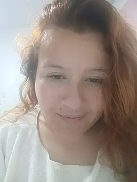 Kitty_copper - show tits 3 min