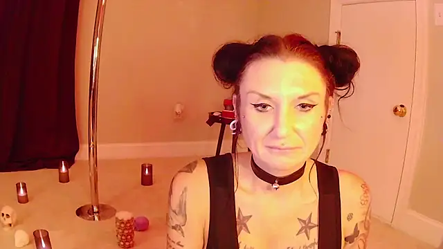 Plasticdollx - ice cube on my clit until it melts