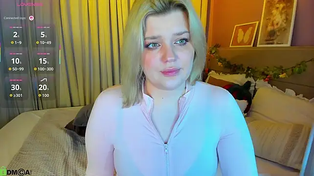 Michele_Greenn - Touch pussy in panties